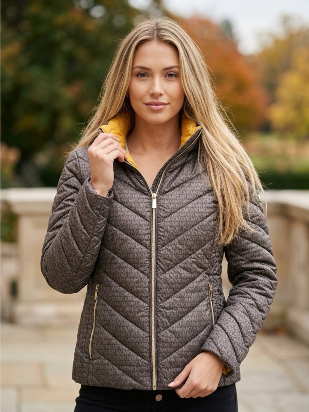 MICHAEL KORS Reversible MK Monogram Hooded Quilted Puffer Jacket